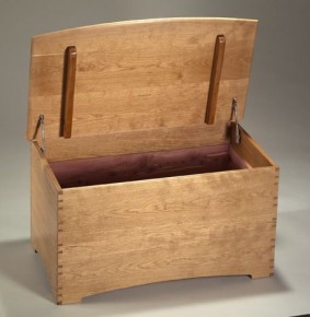 Curly Cherry Blanket Chest - Open